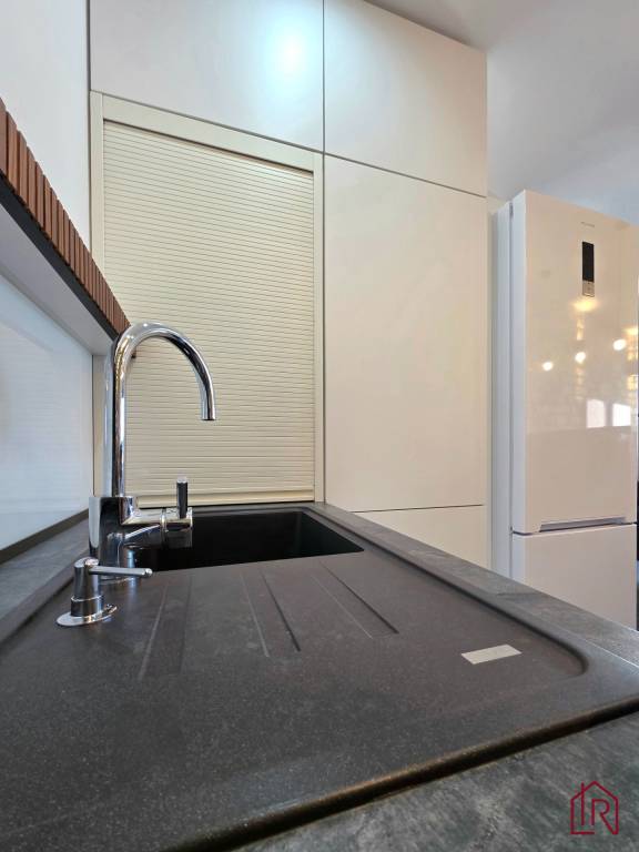 2 izbový, balkón, novostavba, dokončená, zariadená, park. mi - 10