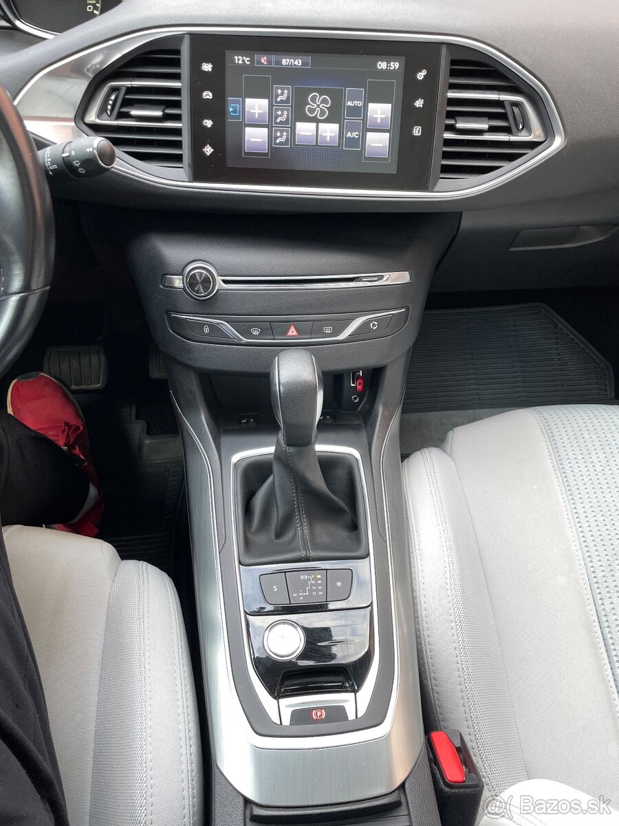 Peugeot 308sw GTline - 10