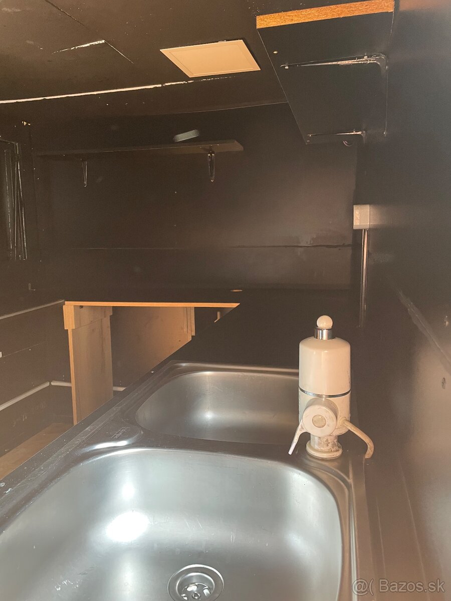 Prenájom food truck -pojazdný bufet už od 20 EUR / deň - 10