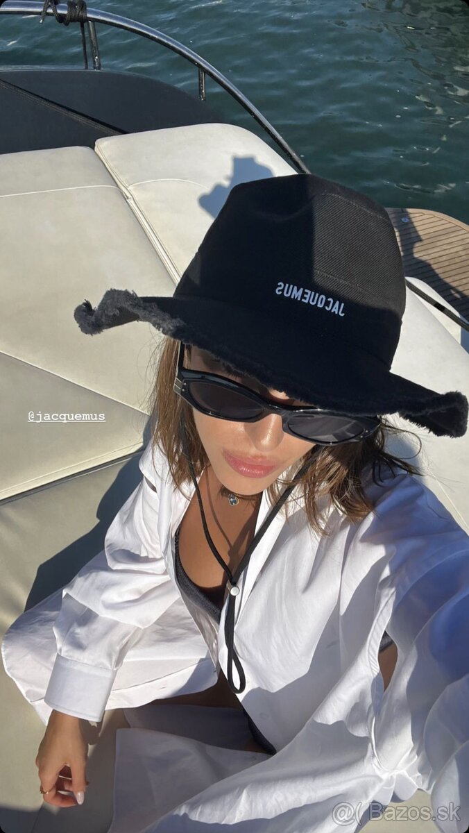 JACQUEMUS klobúk - biely / čierny - 10