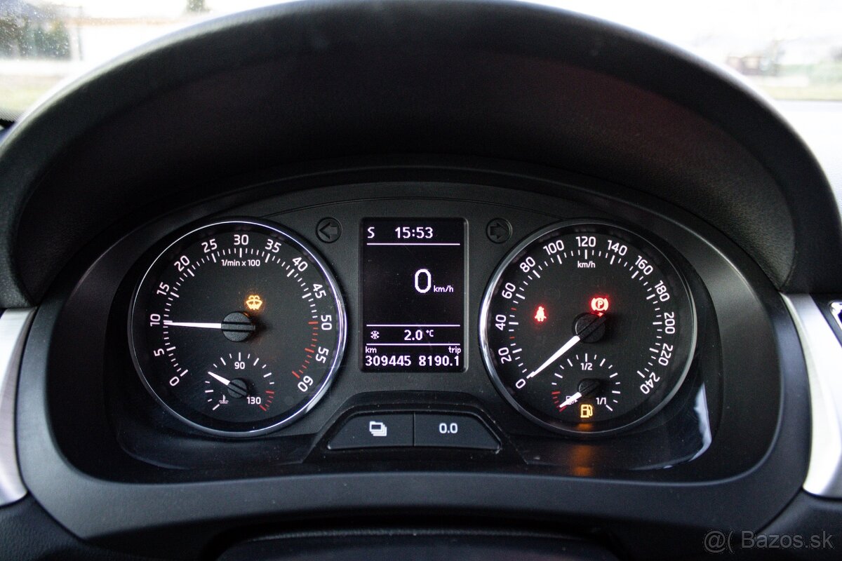 Škoda Rapid Spaceback SB 1.6 TDI 105k Elegance, 77kW, M5 - 10