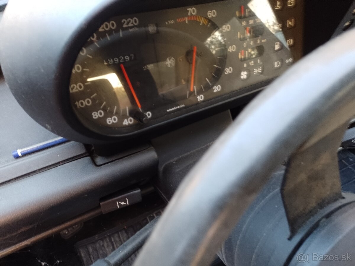 Alfa Rómeó gulietta 16 - 10