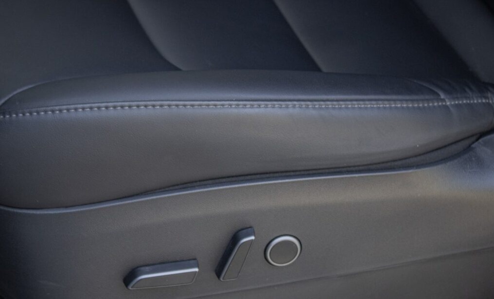 Tesla Model Y Long Range 378kW - 10