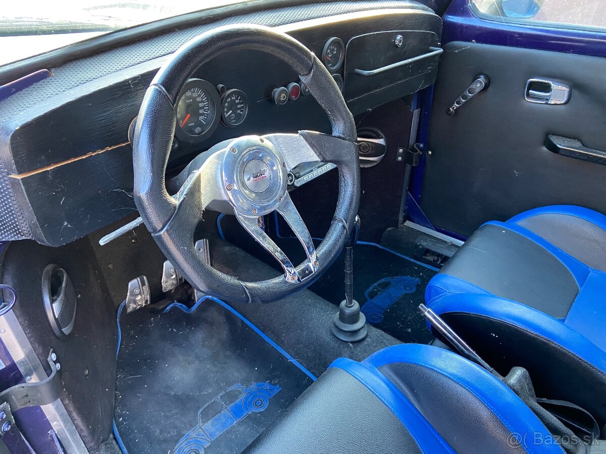 VW CHROBAK CABRIO - 10