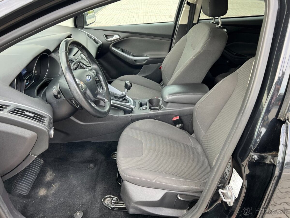 Ford Focus 1.6 TDCi 77kw digi klima NAVI - 10