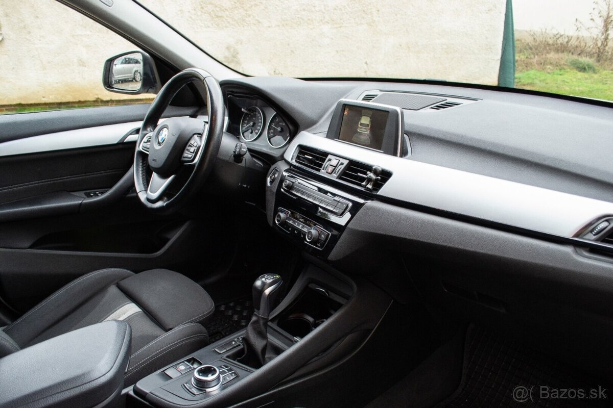 BMW X1 sDrive 18i Advantage A/T - 10