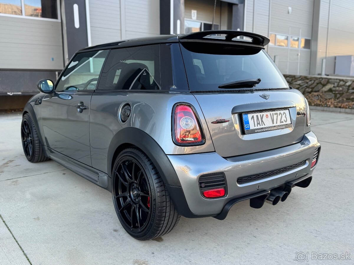 Mini Cooper Works JCW Aeropacket R56 - 10