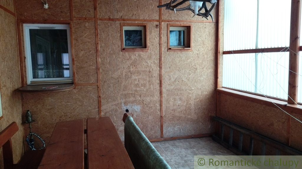 Polyfunkčná budova so súkromným bytom, Veľká Lesná - 10