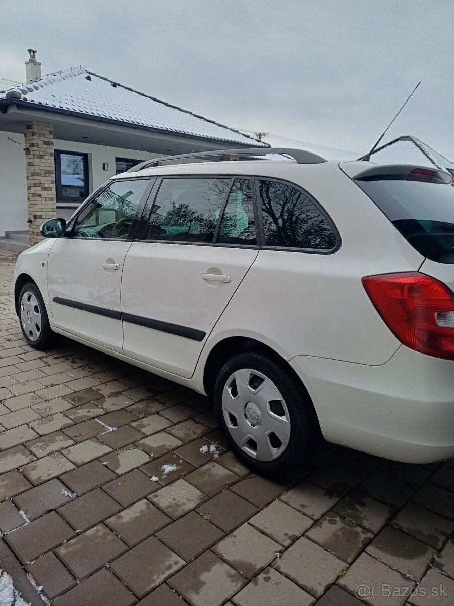 Skoda Fabia 2 - 10