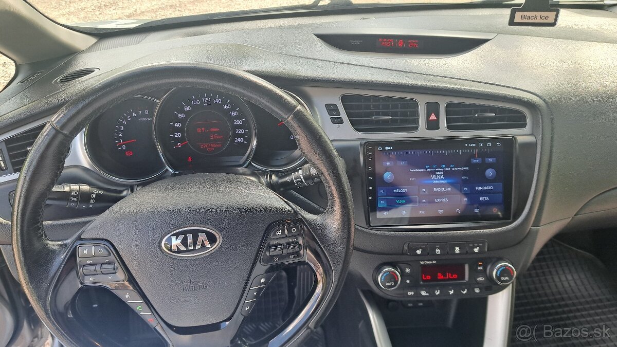 Kia Ceed sw 1,6 benzín - 10