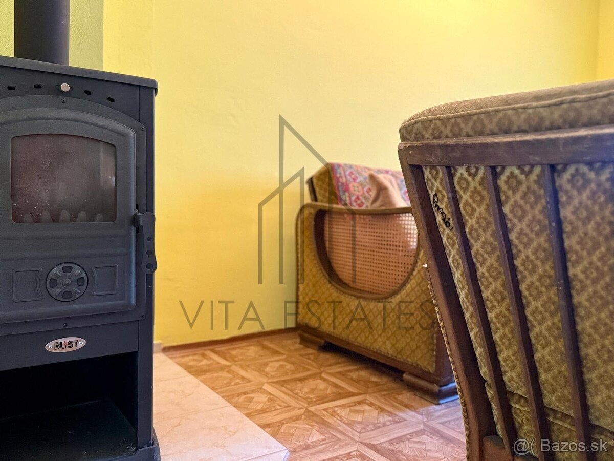 🏡 Na predaj chalupa v obci Podhradie - 10