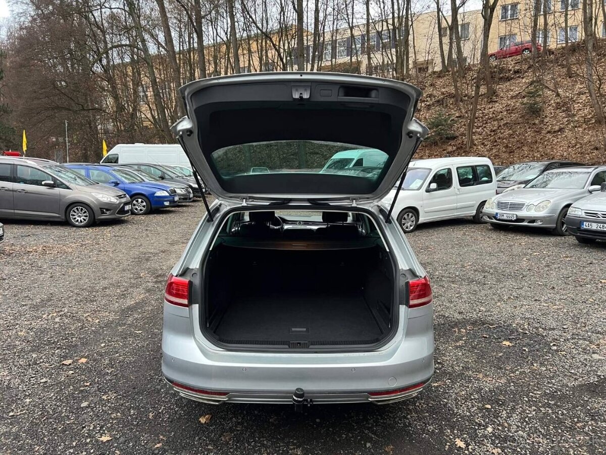 Volkswagen Passat Combi 2.0TDI 110kW automat tažné klima ACC - 10