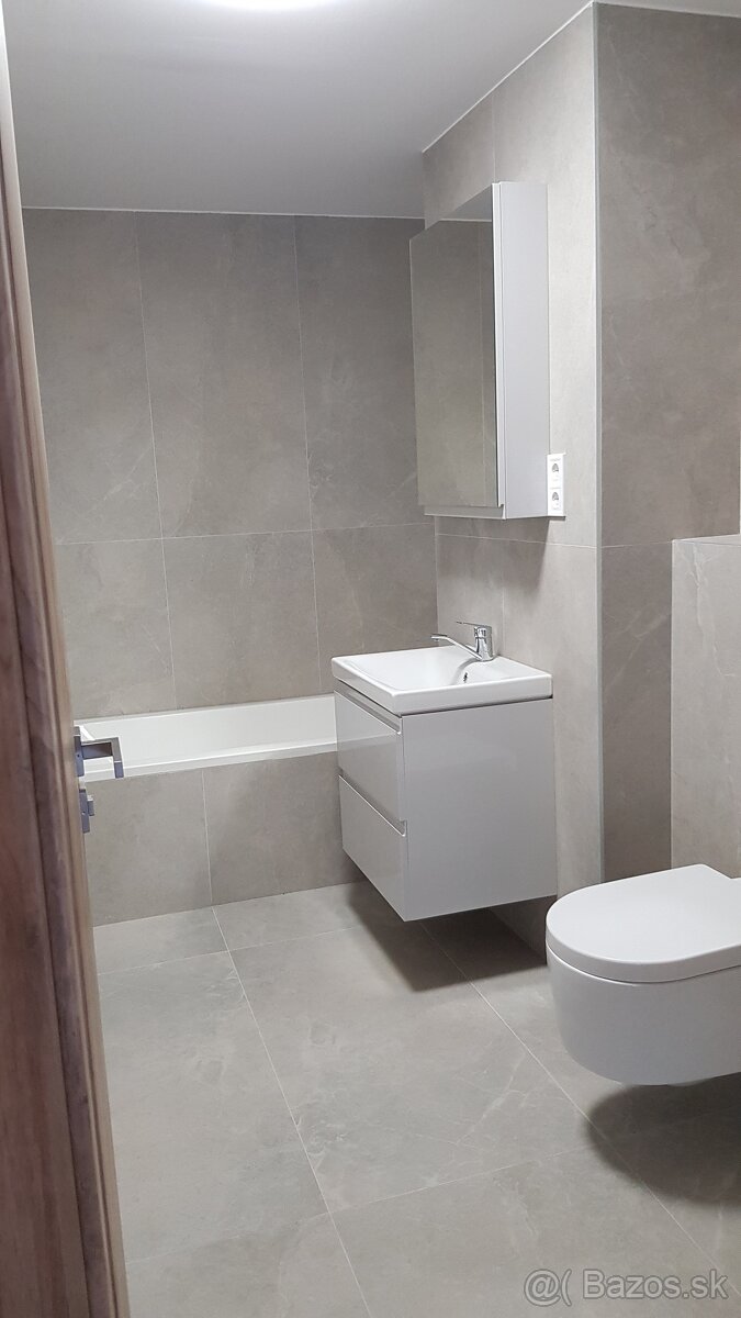 Predám 2 izb. byt, 47,41 m2, parking, pivnica Lorinčík Háje - 10