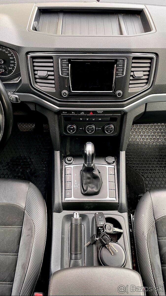 VW AMAROK 3.0TDI - PREDAJ AJ NA SPLÁTKY - 10