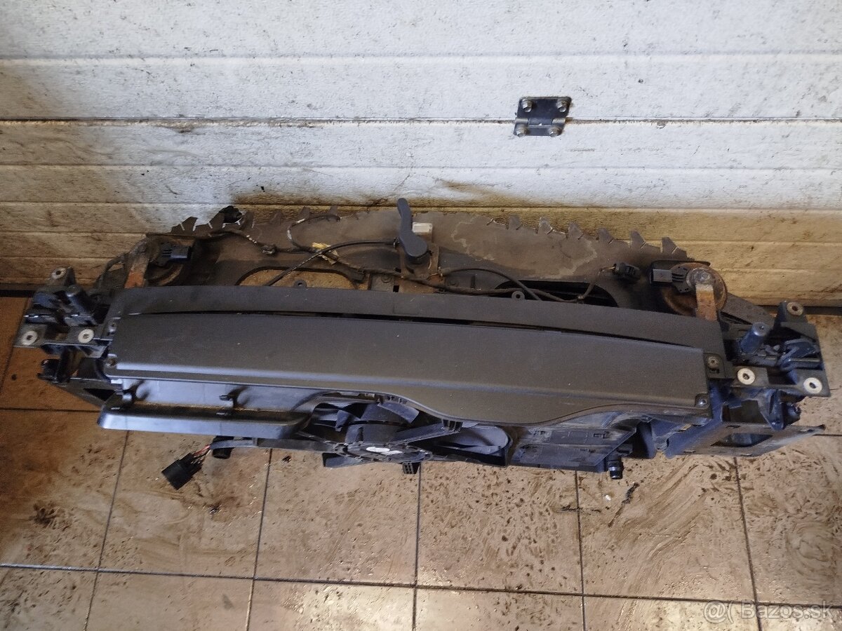 Superb 3 dvere (pravá strana) - 10