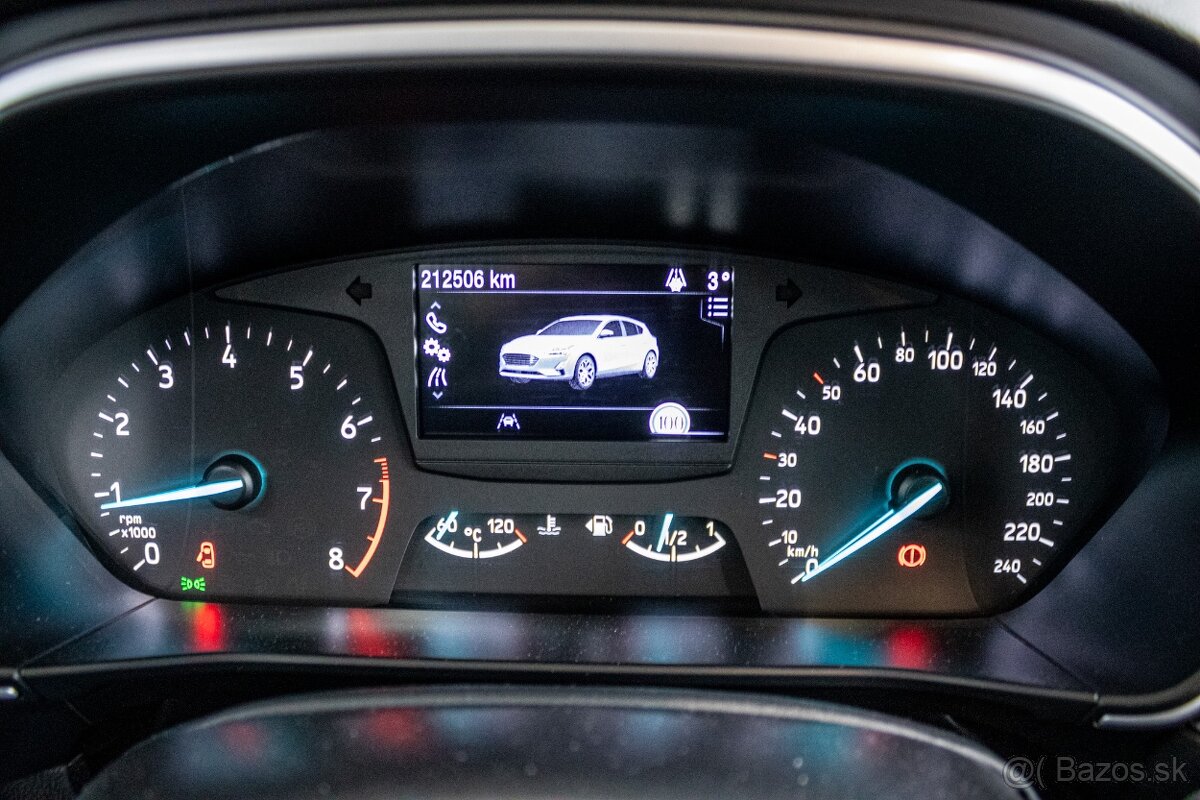 Ford Focus 2019 1.0 benzín 92 kW - 10
