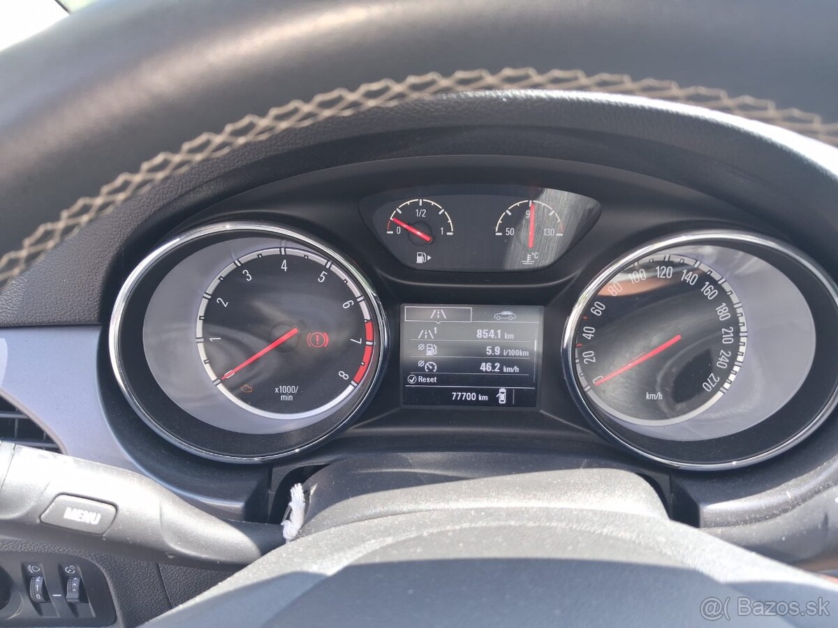 Opel Astra K - 10