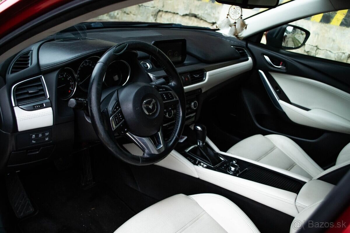 Mazda 6 2.5 Skyactiv-G Revolution TOP A/T - 10