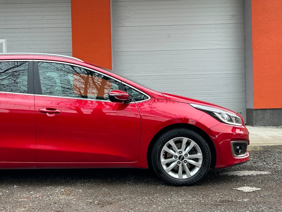 Kia Ceed SW 1.6 CRDi - 10