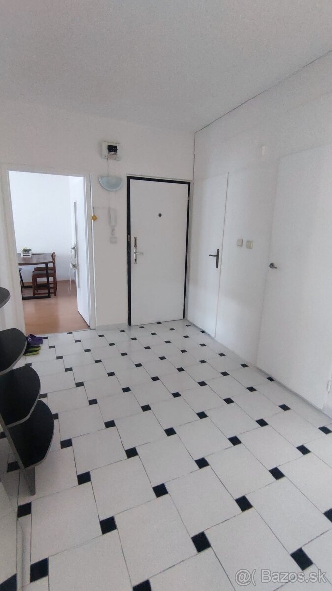 3 izbový byt Zvolen Západ - 10