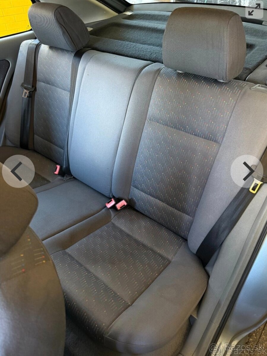 Predam na škodu octavia 1 viac dielov - - 10