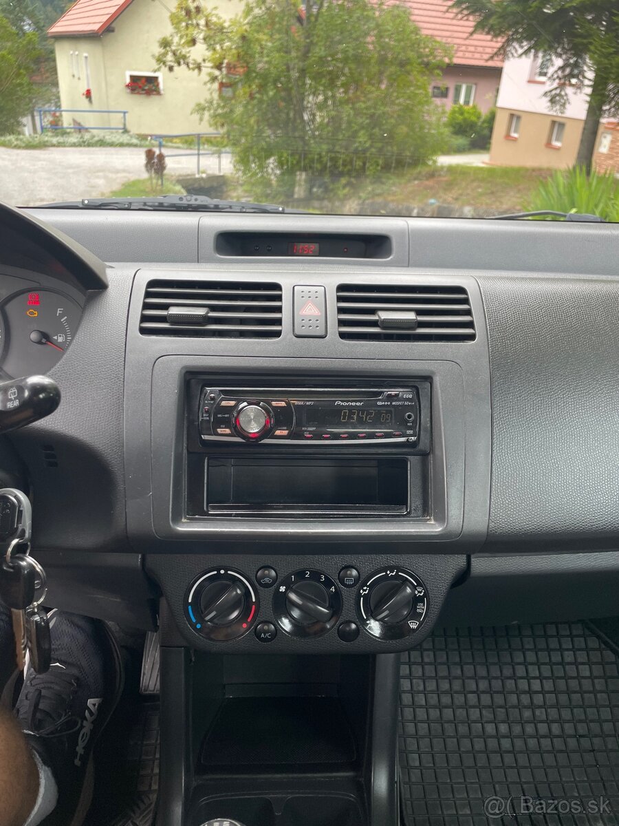 Predám Suzuki Swift 2008 - 10