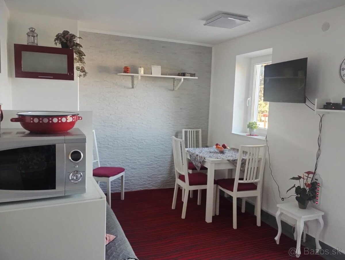 Chorvátsko: Predám apartmánový dom - Klenovica - 10