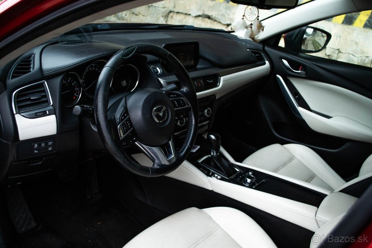 Mazda 6 2.5 Skyactiv-G Revolution TOP A/T - 10
