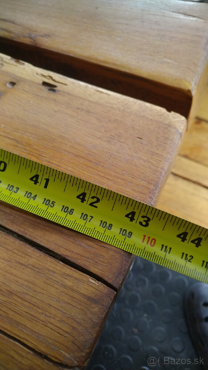 Masívny dubový stolík ťažký a vyschnutý cez 30 ročný - 10