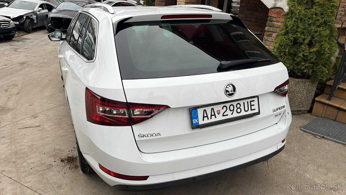 Škoda Superb combi 2,0TDi 140kw - 10