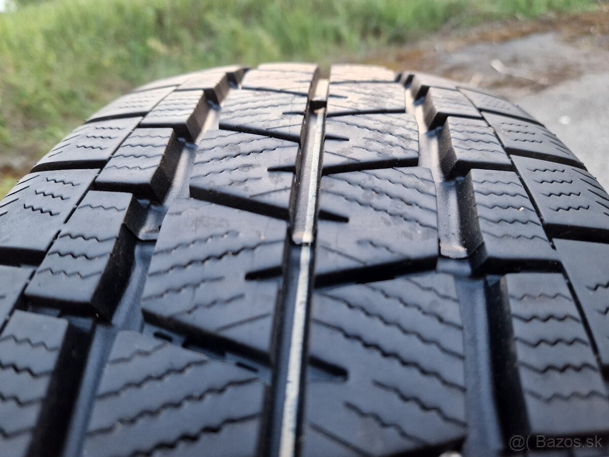 225/70 r17 c zimne pneumatiky 225 70 17 zatazove R17C - 10