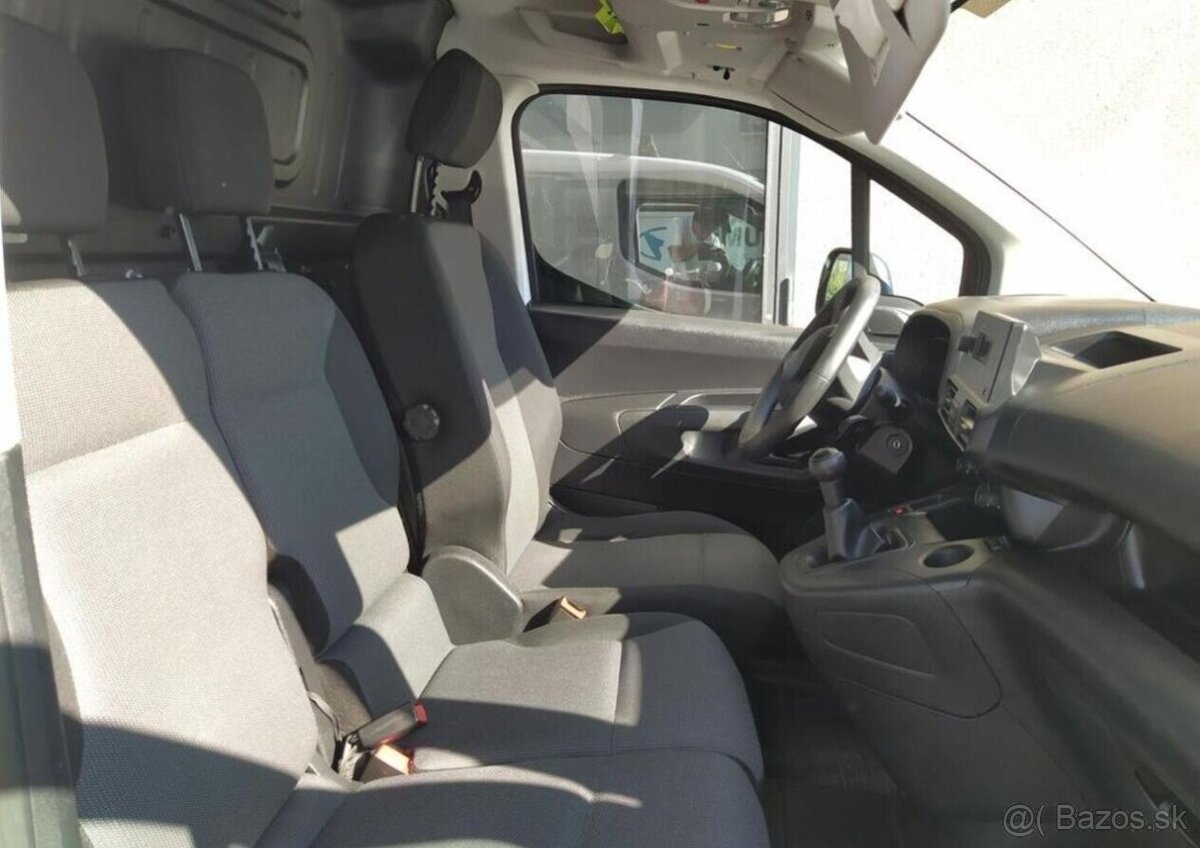 Toyota Proace 1.5-75kw-MOD.INTERIÉR - 10