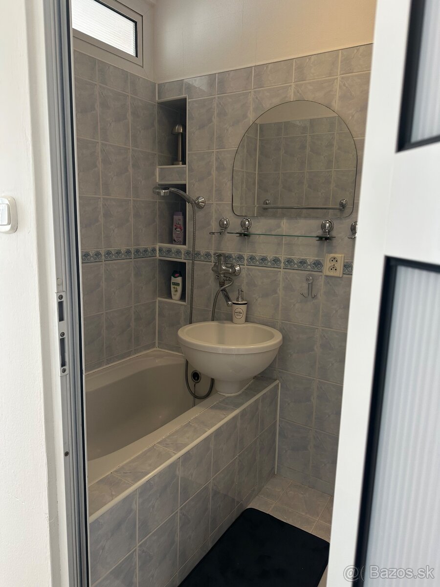 Prenájom 1. Izbový byt, Liptovský Hrádok - 10