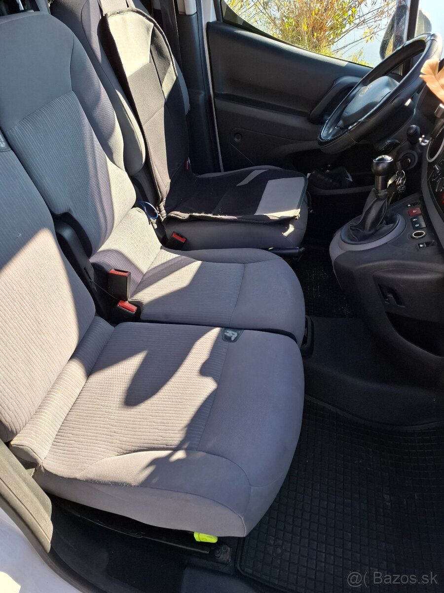 Peugeot Partner - 10