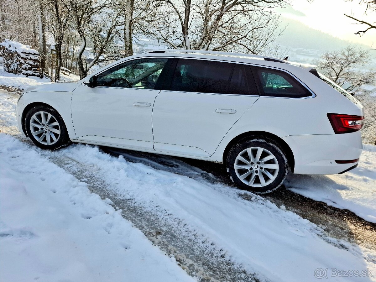Škoda Superb Combi 2.0 TDI Style DSG 110kw,alcantara,kessy - 10