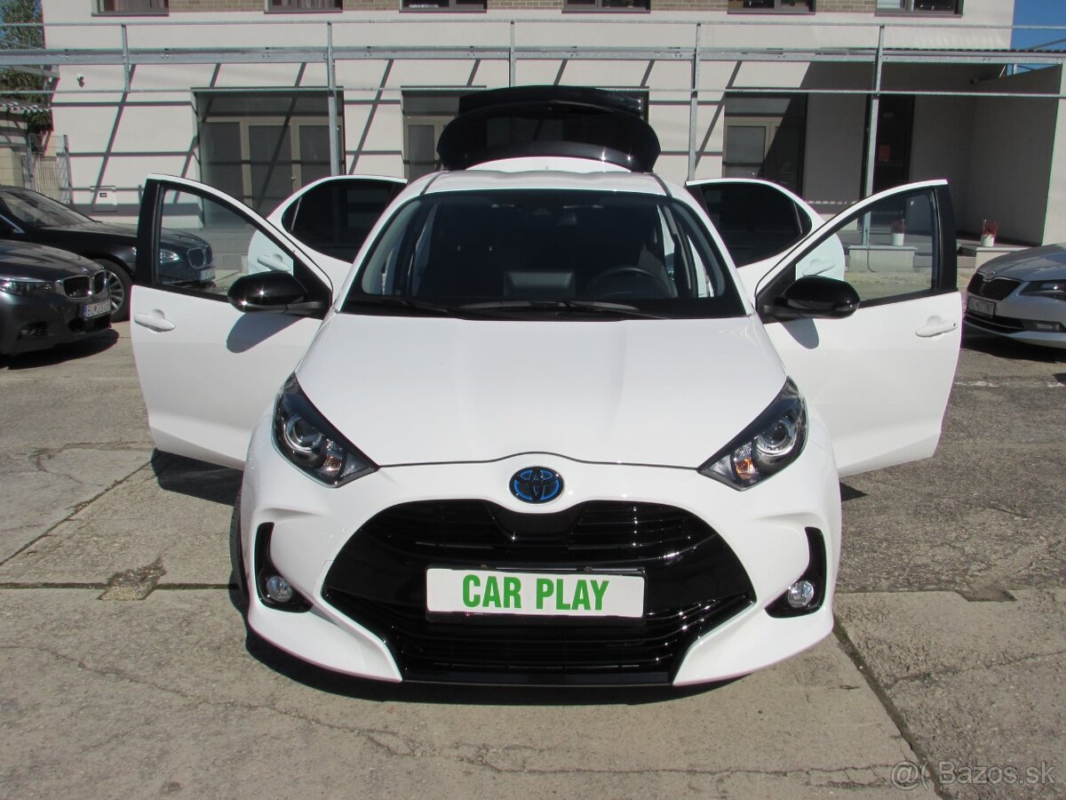 Toyota Yaris 1.5 HYBRID - NOVÝ SERVIS + KONTROLA HEV systému - 10