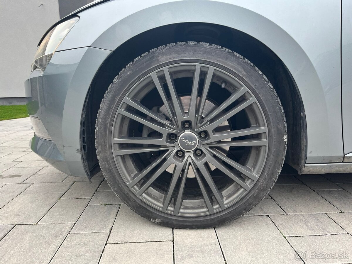 Škoda Superb 1.6 TDI - 10