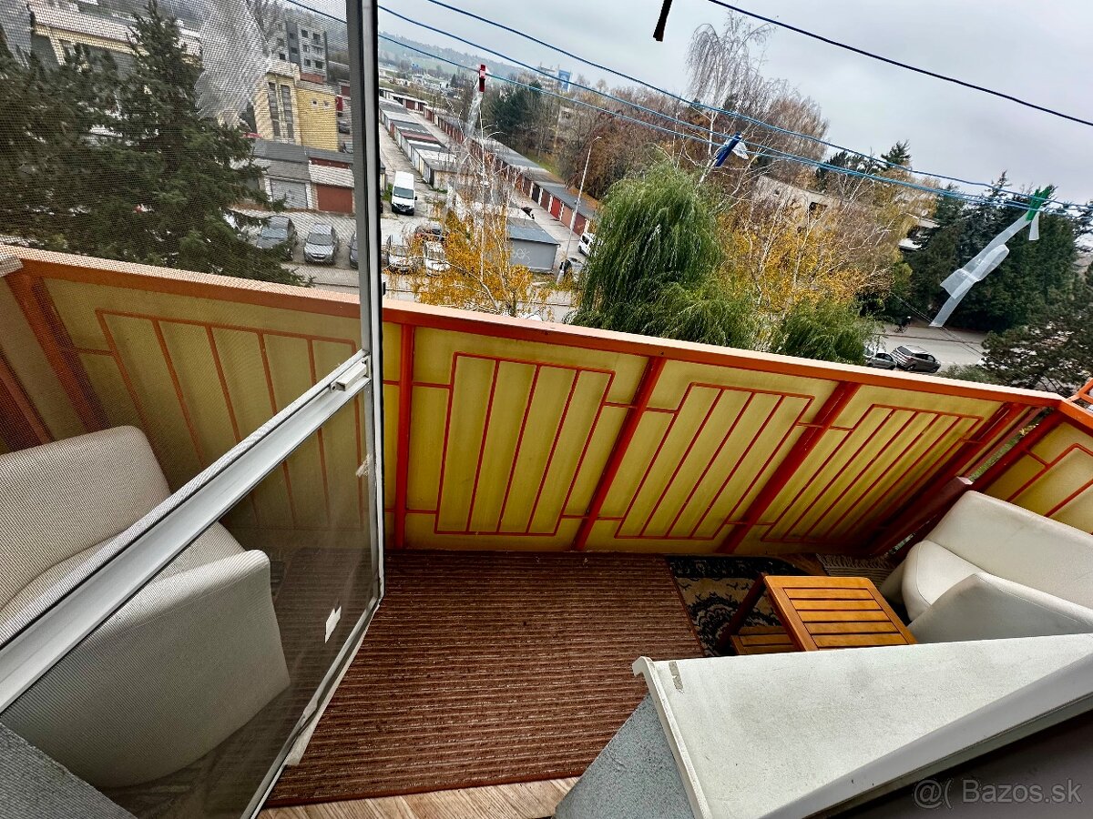 Na predaj 2-izbový byt s balkónom vo Vrábľoch – sídlisko Luk - 10