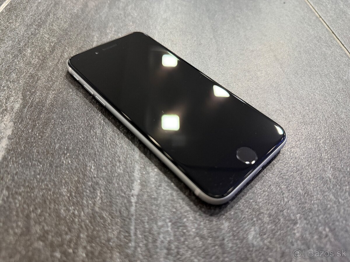 Apple iPhone SE (2020) 128 GB White - 10