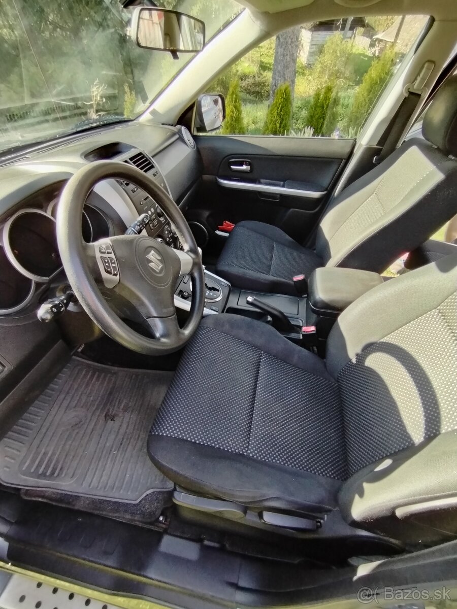 Suzuki Grand Vitara - 10