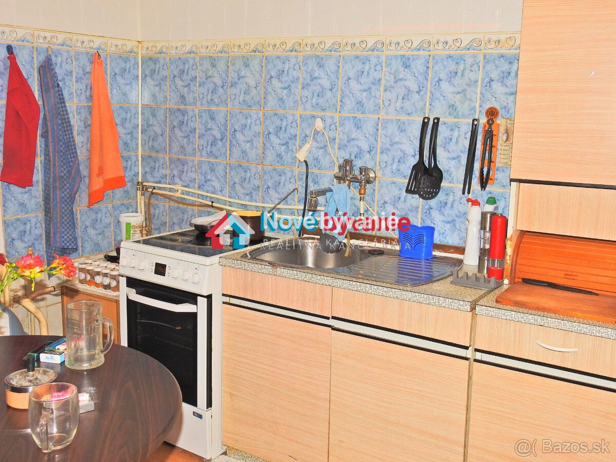 Na predaj veľký byt v centre Spišskej Belej, so záhradkou, p - 10