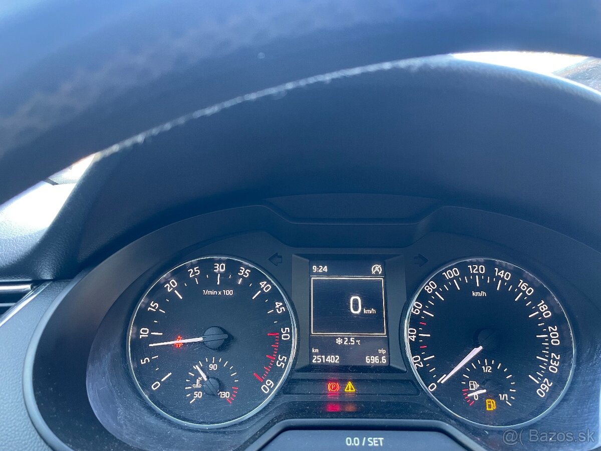 ŠKODA OCTAVIA 3 1.6TDI 77KW - 10