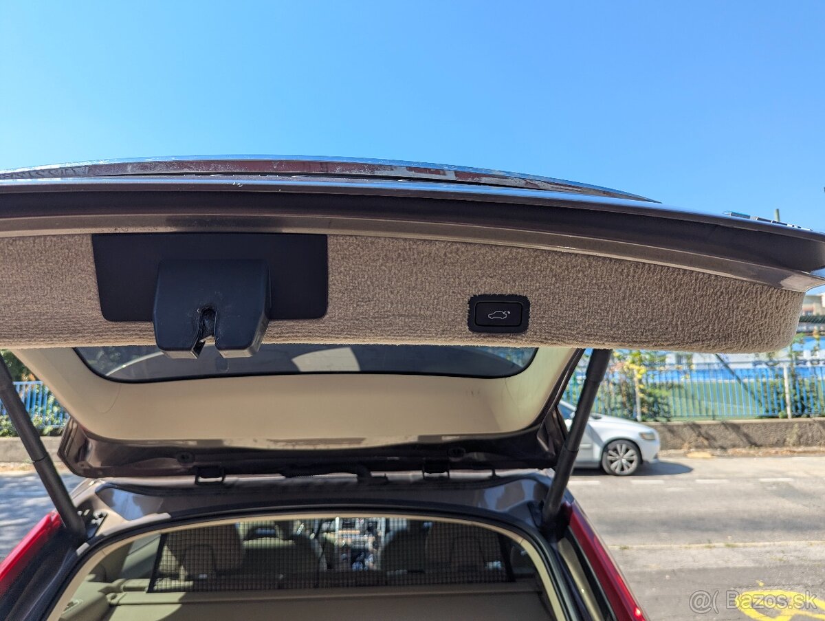 Volvo XC60 D4 SUMMUM POLESTAR AWD - (2.4L 5-valec) - 10