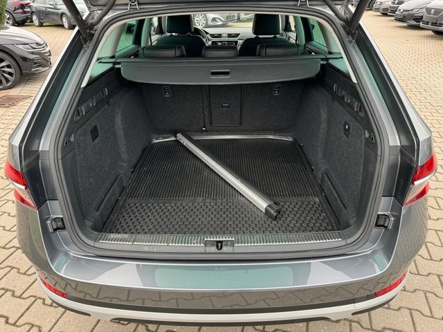 Škoda Superb 2.0 Scout 4x4 - 10