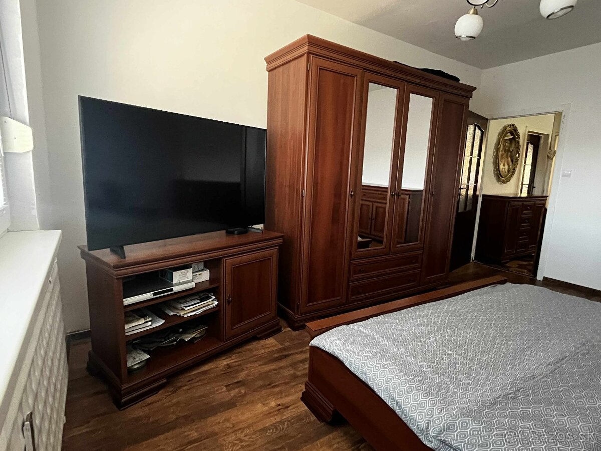 PREDAJ - veľký 2 izbový byt, Rybníky 2, Levice - 10