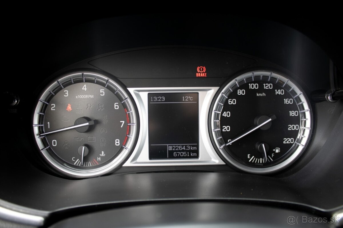 Suzuki Vitara 1.6 VVT 2WD / 88kW / M5 / 2016 - 10