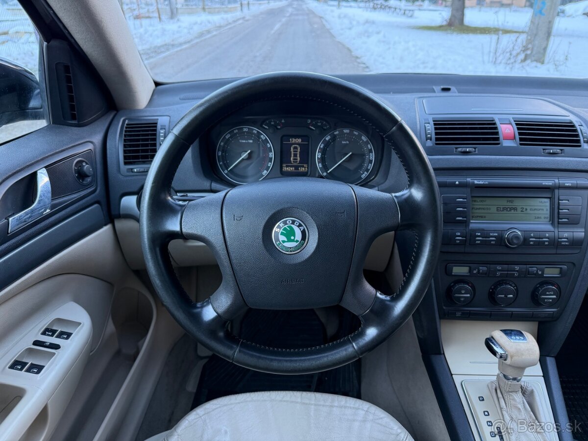 Škoda Octavia 2 1.9 TDI DSG Elegance - 10