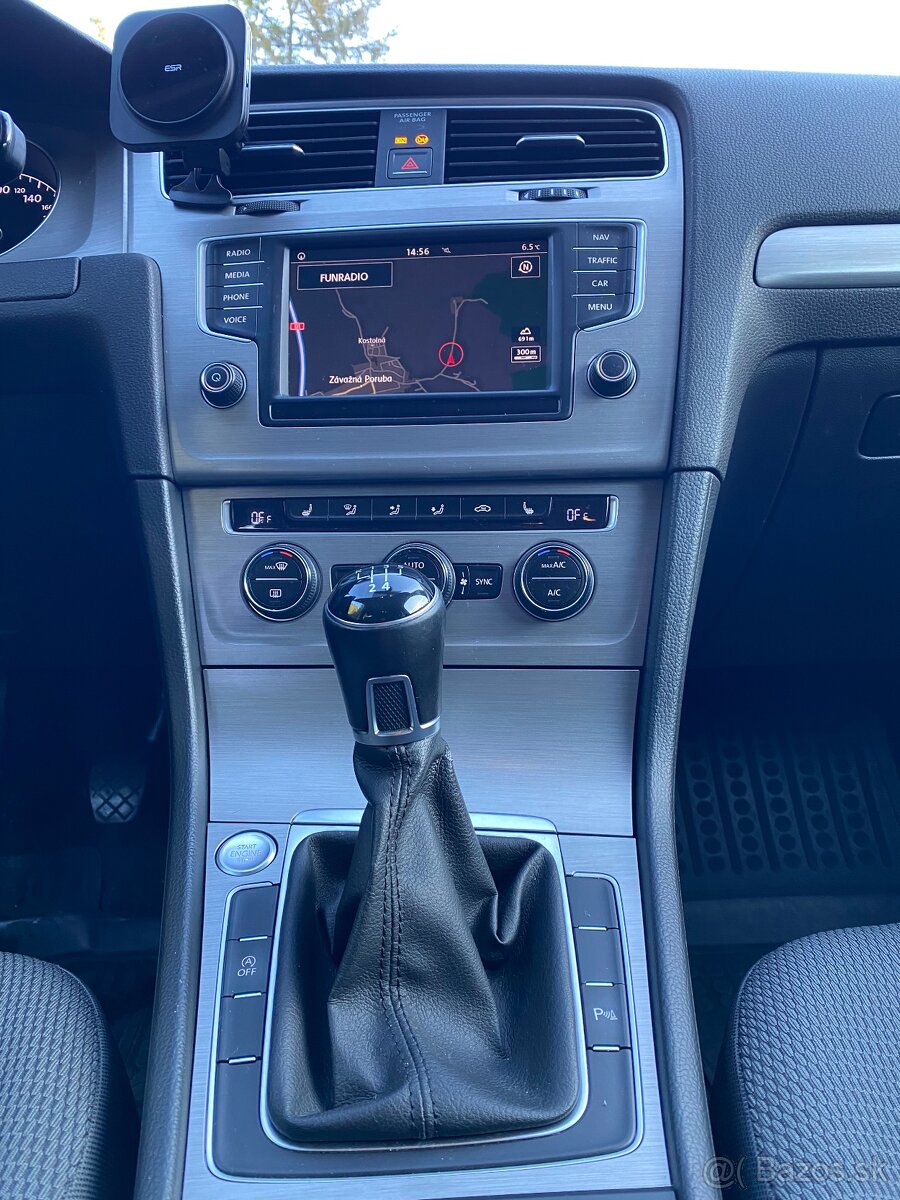 Volkswagen golf 1.6 tdi 85kw - 10