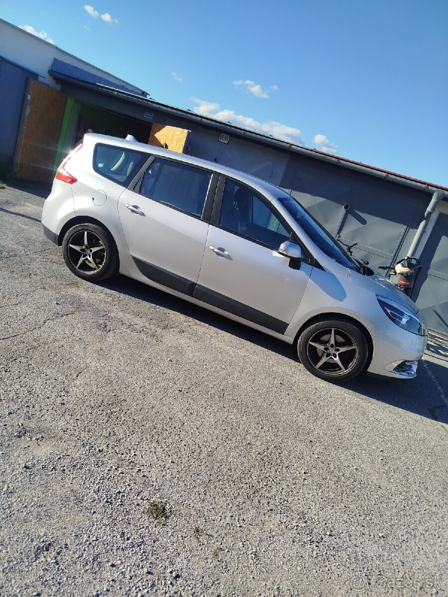 Predám elektróny značky MAK 5x114.3 R17 - 10