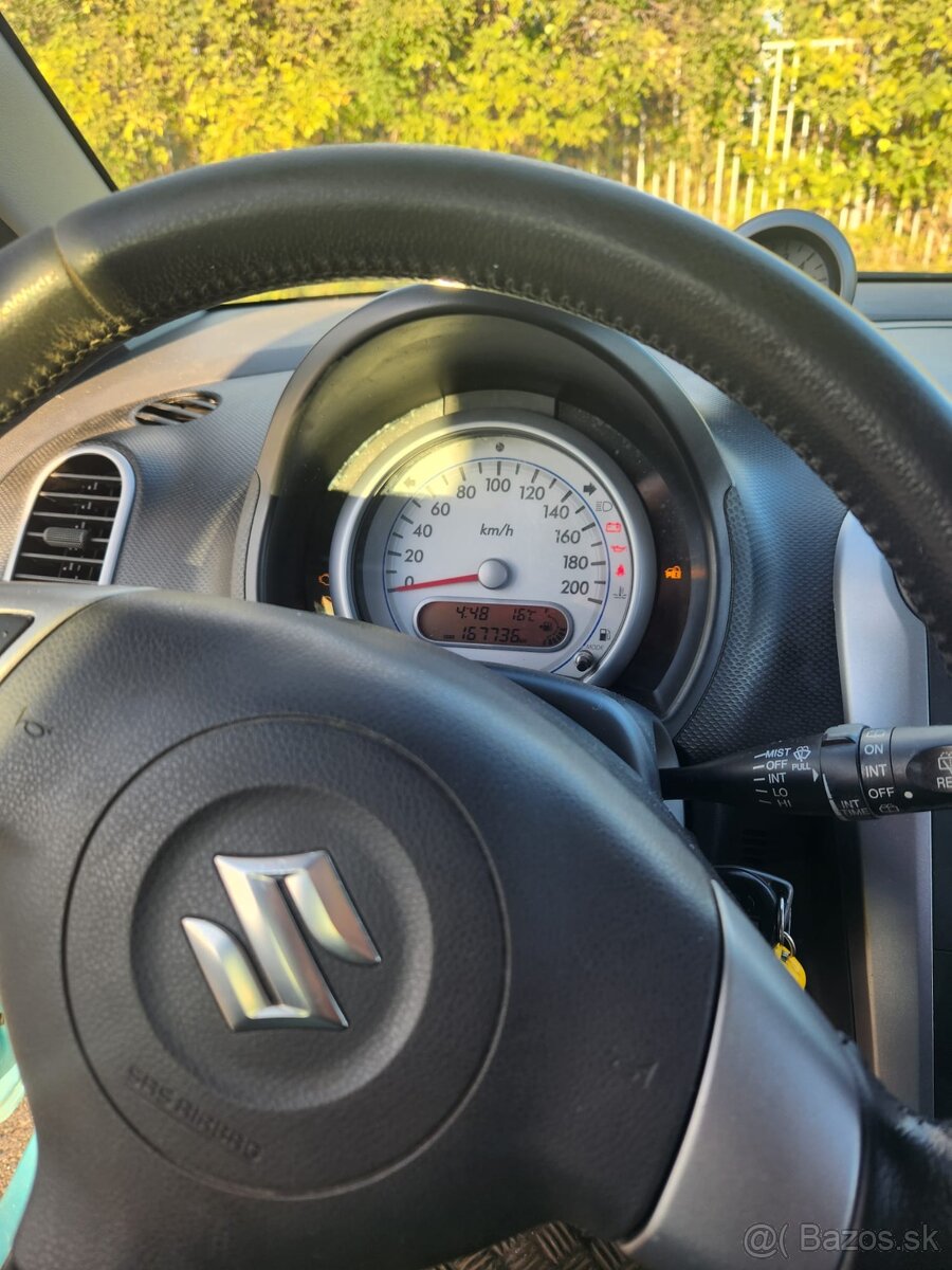 Suzuki Splash 1.2 GLX 63 KW - 10